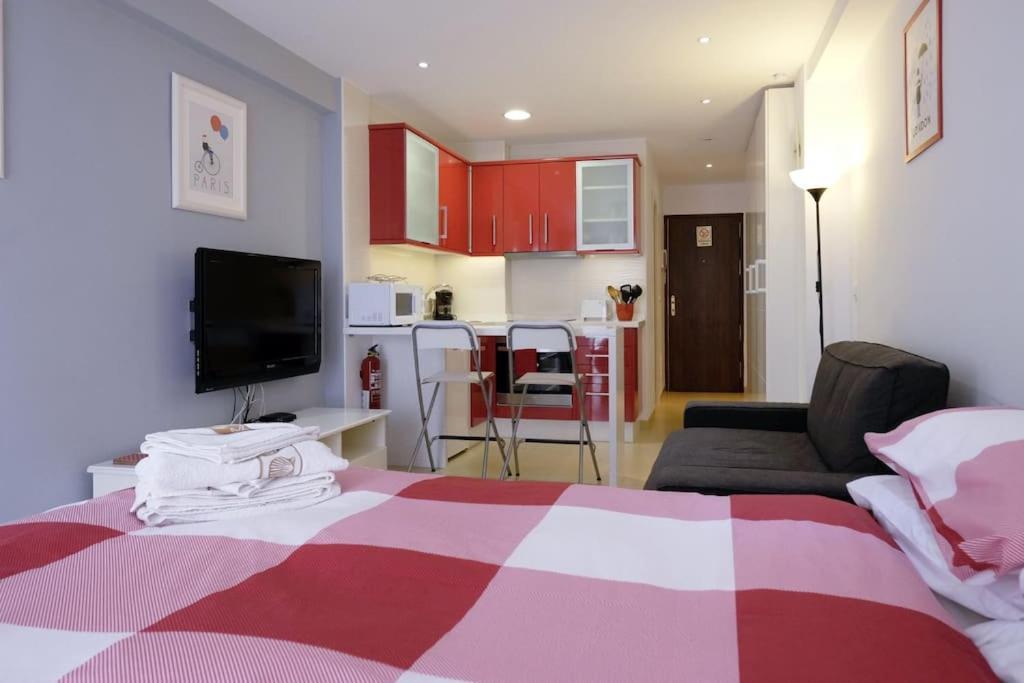 Ultra Modern Studio Near The Appartement *